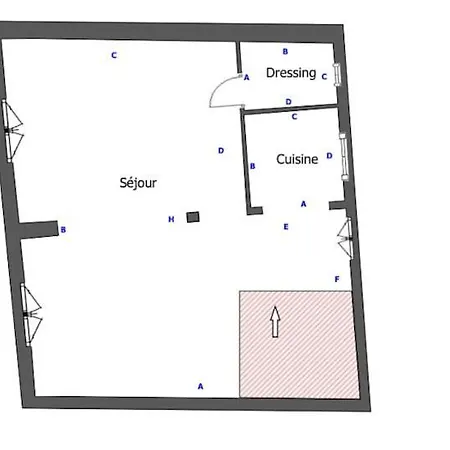 Latin Quarter Duplex Apartment *